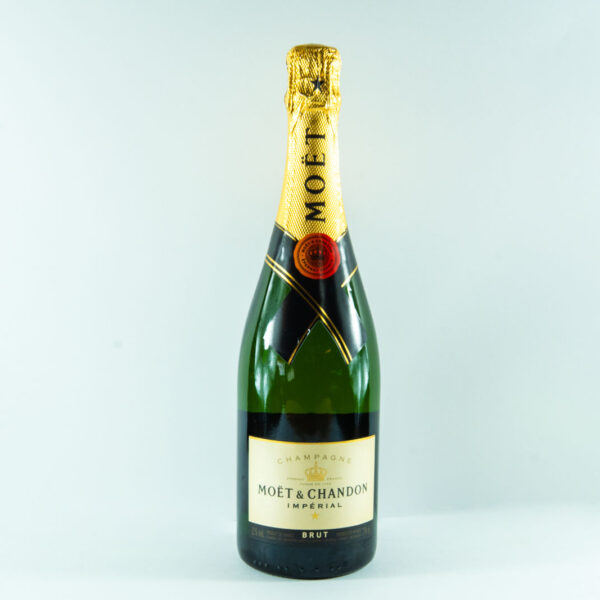 MOET CHANDON